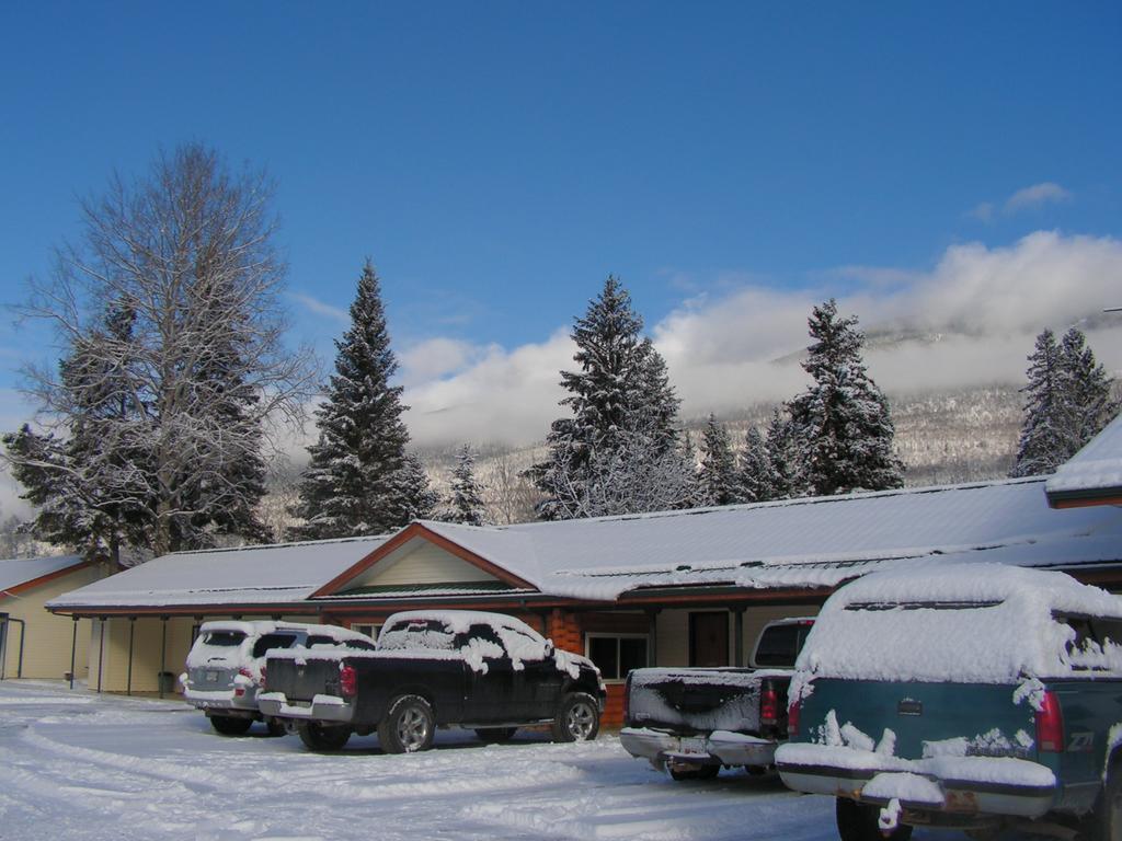 Bell Mountain Motel Mcbride Bagian luar foto