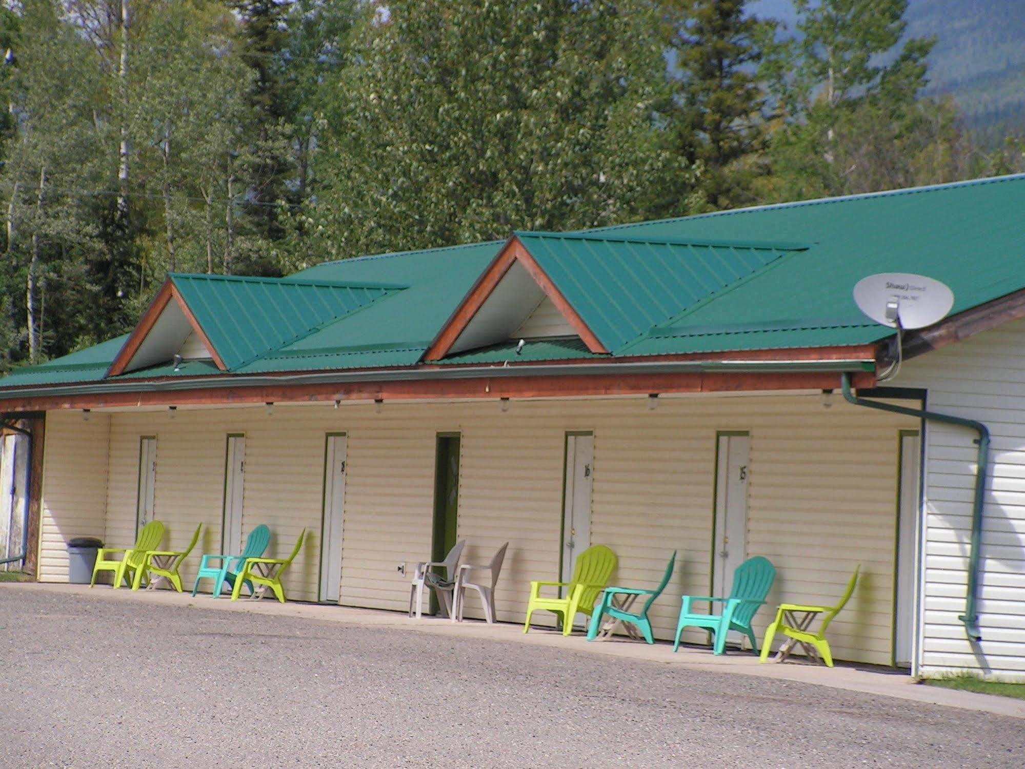 Bell Mountain Motel Mcbride Bagian luar foto